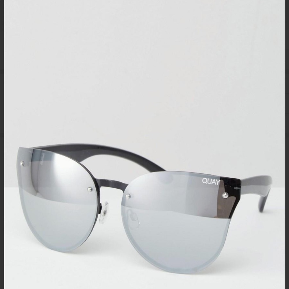 💛higher love mirrored shades - Picture 2 of 5